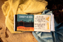 Load image into Gallery viewer, A Baby's Guide to Christmas cloth book - littlelightcollective