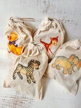 Load image into Gallery viewer, Handmade Retro Vintage Animal Matching Game - littlelightcollective