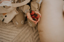 Load image into Gallery viewer, Wooden VegeTables Set | Vegetables Toys |Salad Food Play Set - littlelightcollective