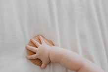 Load image into Gallery viewer, Silicone Teether - Clay Seashell - littlelightcollective