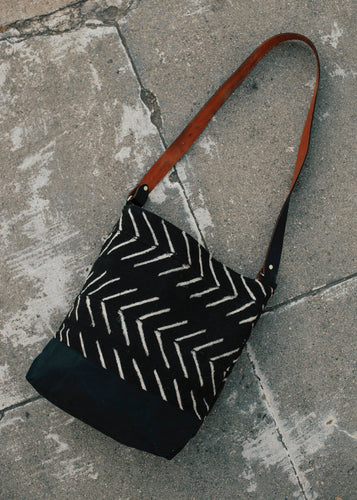 Black Arrows Mudcloth Tote - littlelightcollective