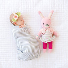 Load image into Gallery viewer, Chloe the bunny - littlelightcollective