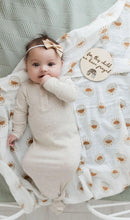 Load image into Gallery viewer, "For This Child We Have Prayed" Pregnancy Announcement Sign - Rainbow Baby - littlelightcollective