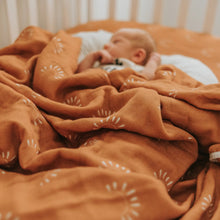 Load image into Gallery viewer, Sundown Muslin Quilt - littlelightcollective
