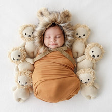 Load image into Gallery viewer, Baby Lion - littlelightcollective