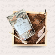 Load image into Gallery viewer, Daniel in the Lion's Den – Sensory Storybox