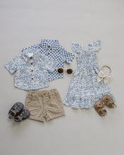 Load image into Gallery viewer, Blue Checkered Linen Button Up Shirt