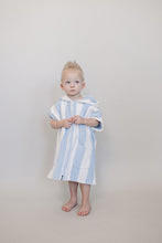 Load image into Gallery viewer, Seaside Stripe Zip-Up Organic Cotton Beach Poncho
