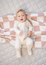 Load image into Gallery viewer, Pink Checkered Plush Blanket - littlelightcollective