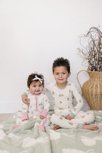 Load image into Gallery viewer, Pink Bunny Ribbed Bamboo Zipper - littlelightcollective