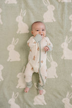 Load image into Gallery viewer, Bunny Ribbed Bamboo Zipper - littlelightcollective
