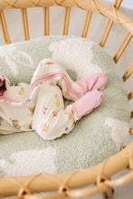 Load image into Gallery viewer, Pink Bunny Ribbed Bamboo Zipper - littlelightcollective