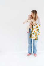 Load image into Gallery viewer, Fresh Clementine Quilt - littlelightcollective
