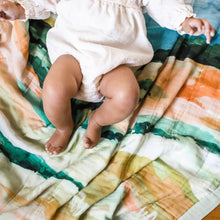 Load image into Gallery viewer, Clio Baby Quilt - littlelightcollective