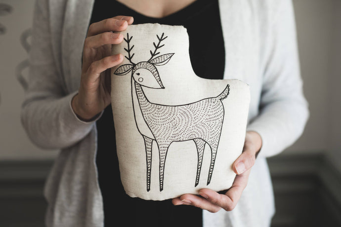 Reindeer Pillow - littlelightcollective