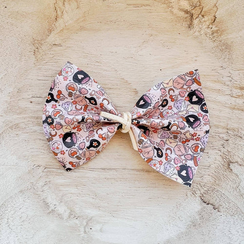 Love Potion Bow - GoldenJune - littlelightcollective