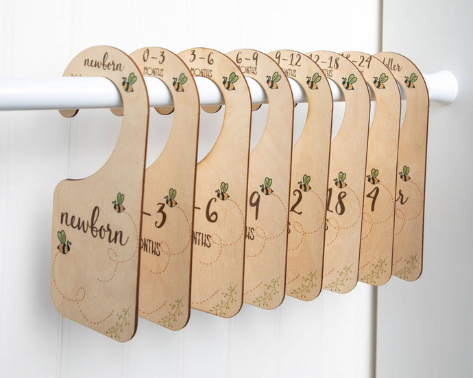 Mumsy Goose - Rustic Wood Closet Dividers Bumble Bee - littlelightcollective