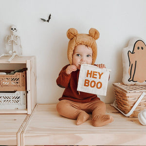 Pre-Order Hey Boo Hang Sign - littlelightcollective