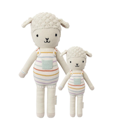 Avery the lamb - littlelightcollective