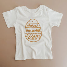 Load image into Gallery viewer, Jesus is risen / Tee Shirt - littlelightcollective