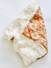 Load image into Gallery viewer, Sunfower Floral Lovey Blanket - littlelightcollective