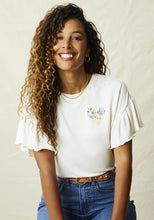 Load image into Gallery viewer, Size Small Bouquet Floral Heart-Print Tee - littlelightcollective