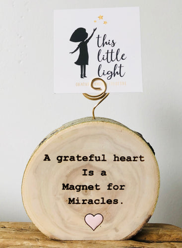 A Grateful Heart-Medium Wood Round (Air Plant Magnet or Photo Holder) - littlelightcollective