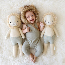 Load image into Gallery viewer, Cuddle + Kind - Sawyer the lion - littlelightcollective
