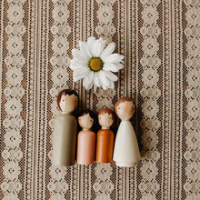 Load image into Gallery viewer, Peg Doll Set - The Organic Family - littlelightcollective