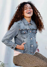 Load image into Gallery viewer, Size Small Lone Star Denim Jacket - littlelightcollective