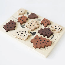 Load image into Gallery viewer, Wooden Tray Puzzle - Count to 10 Leaves - littlelightcollective