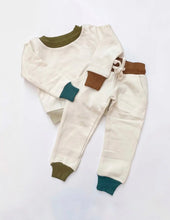 Load image into Gallery viewer, Fleece Joggers - Schoolhouse Color Block - littlelightcollective