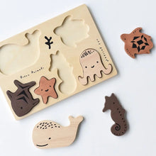 Load image into Gallery viewer, WOODEN TRAY PUZZLE - OCEAN ANIMALS - littlelightcollective