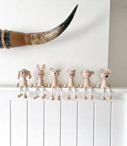Wooden Mouse Sitting Toy - littlelightcollective