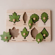 Load image into Gallery viewer, Montessori Leaf Puzzle - littlelightcollective