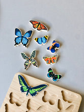 Load image into Gallery viewer, BAJO World of Butterflies Wooden Puzzle - littlelightcollective